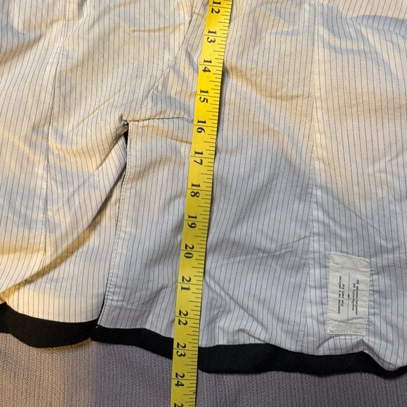 Cartonnier blazer, size small black, pin stripe lining - Picture 5 of 7